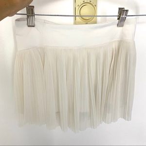 Lululemon White Skirt/Skort 4 XS/S